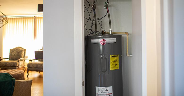 Featured image for “How to Calculate the Right Water Heater Size for Your Home!”